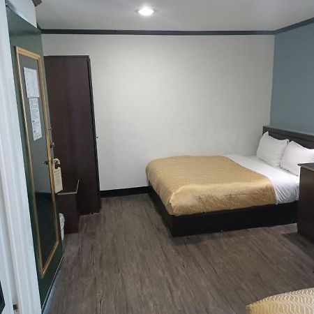 Holiday Business Hotel Taitung Exterior foto